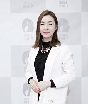 黄冈金佳玭 美容协会会长